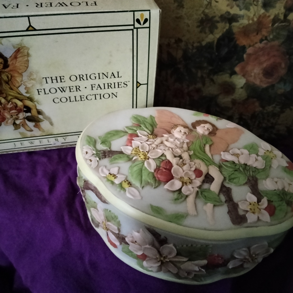 Cicely Mary Barker Apple Blossom Fairy Trinket Box #84950